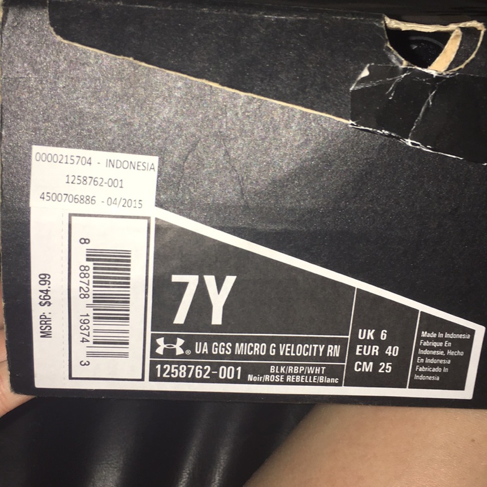 Under armor shoes